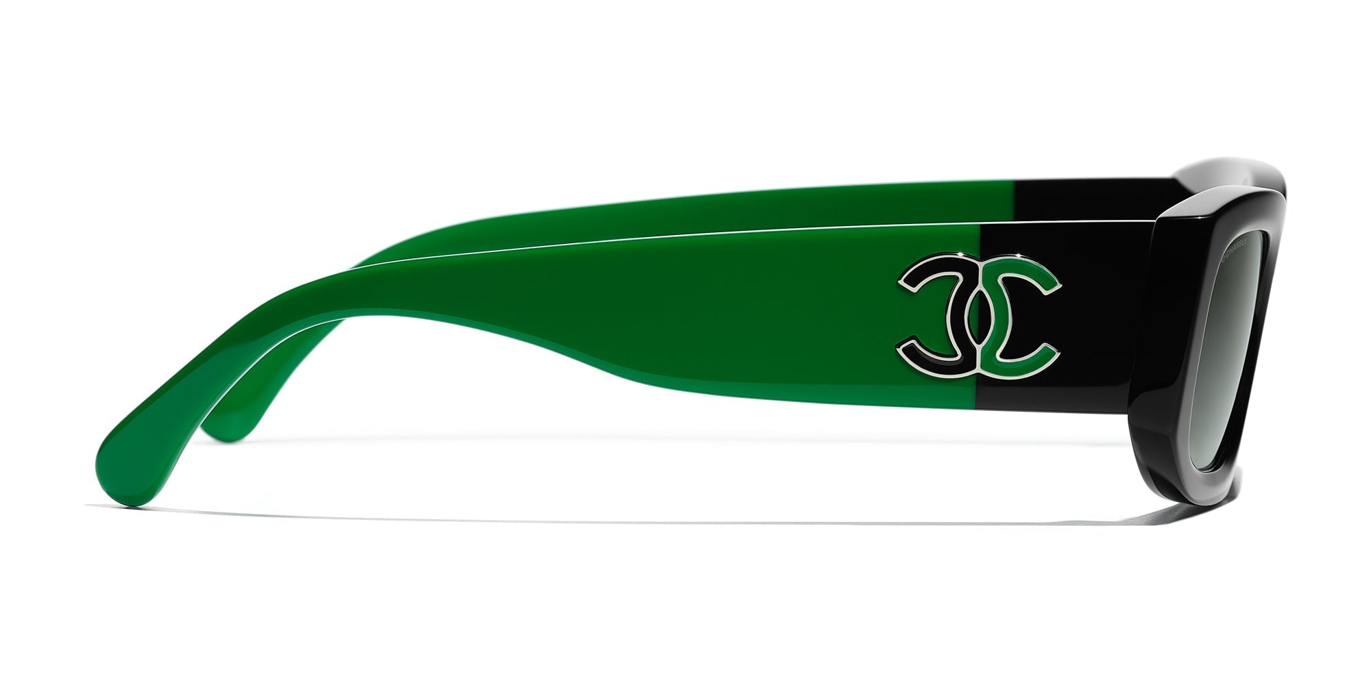 CHANEL 5525 Cat-Eye